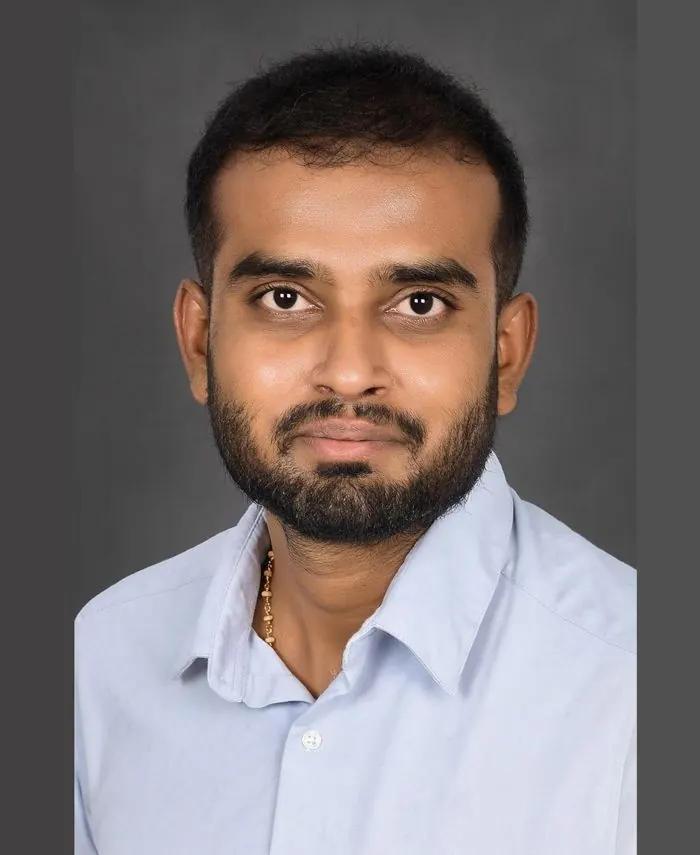 Dr. Thejas Gowda, Consultant Specialist Orthodontist at Beyond Dental, Vasanth Nagar